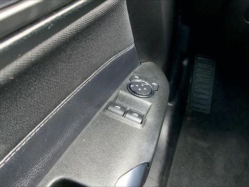 Used 2021 Ford Mustang GT RWD image 32