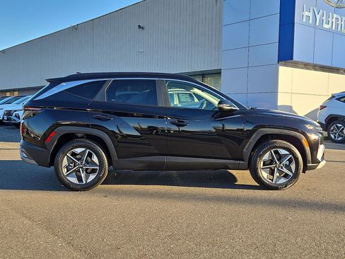 Certified 2025 Hyundai Tucson SEL AWD/4WD image 32