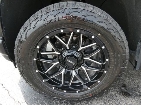 Used 2021 Chevrolet Silverado 1500 RST w/ All Star Edition Plus AWD/4WD image 10