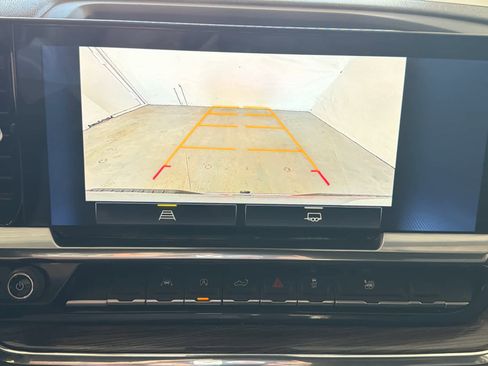 Used 2023 Chevrolet Silverado 1500 LT image 43