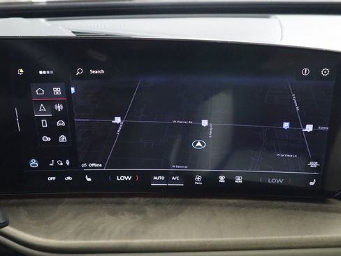 Used 2025 Audi Q5 Premium Plus w/ Premium Plus image 17