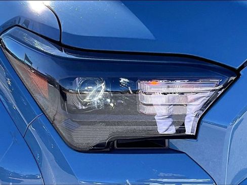 Used 2025 Toyota 4Runner TRD Sport image 27