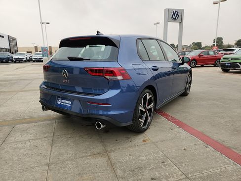 New 2026 Volkswagen GTI SE image 7