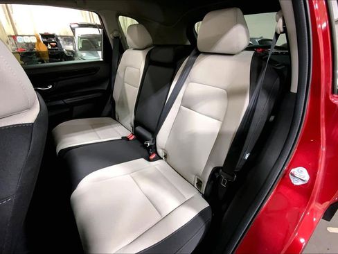 Used 2025 Honda CR-V LX image 20