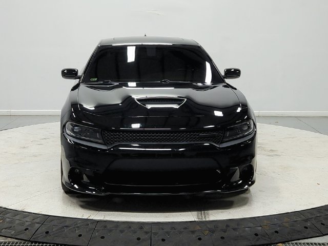 Used 2023 Dodge Charger R/T w/ Plus Group RWD image 2