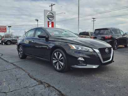 Used 2020 Nissan Altima 2.5 SV