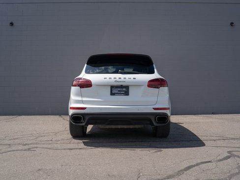 Certified 2017 Porsche Cayenne Platinum Edition AWD/4WD image 6
