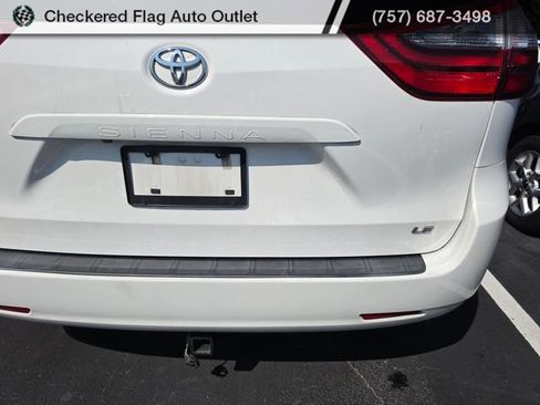 Used 2020 Toyota Sienna LE FWD image 7