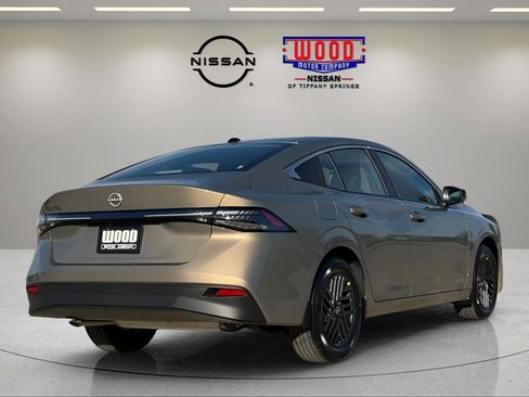 New 2026 Nissan Sentra SV w/ SV Convenience Package FWD image 3