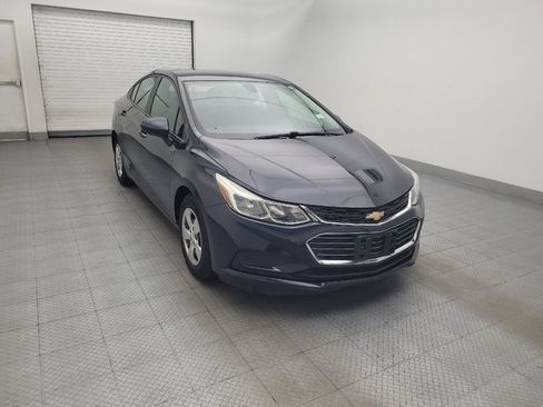 Used 2016 Chevrolet Cruze LS FWD image 13