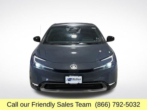 New 2026 Toyota Prius XLE image 8
