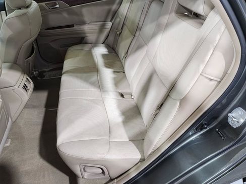 Used 2011 Toyota Avalon Limited FWD image 20