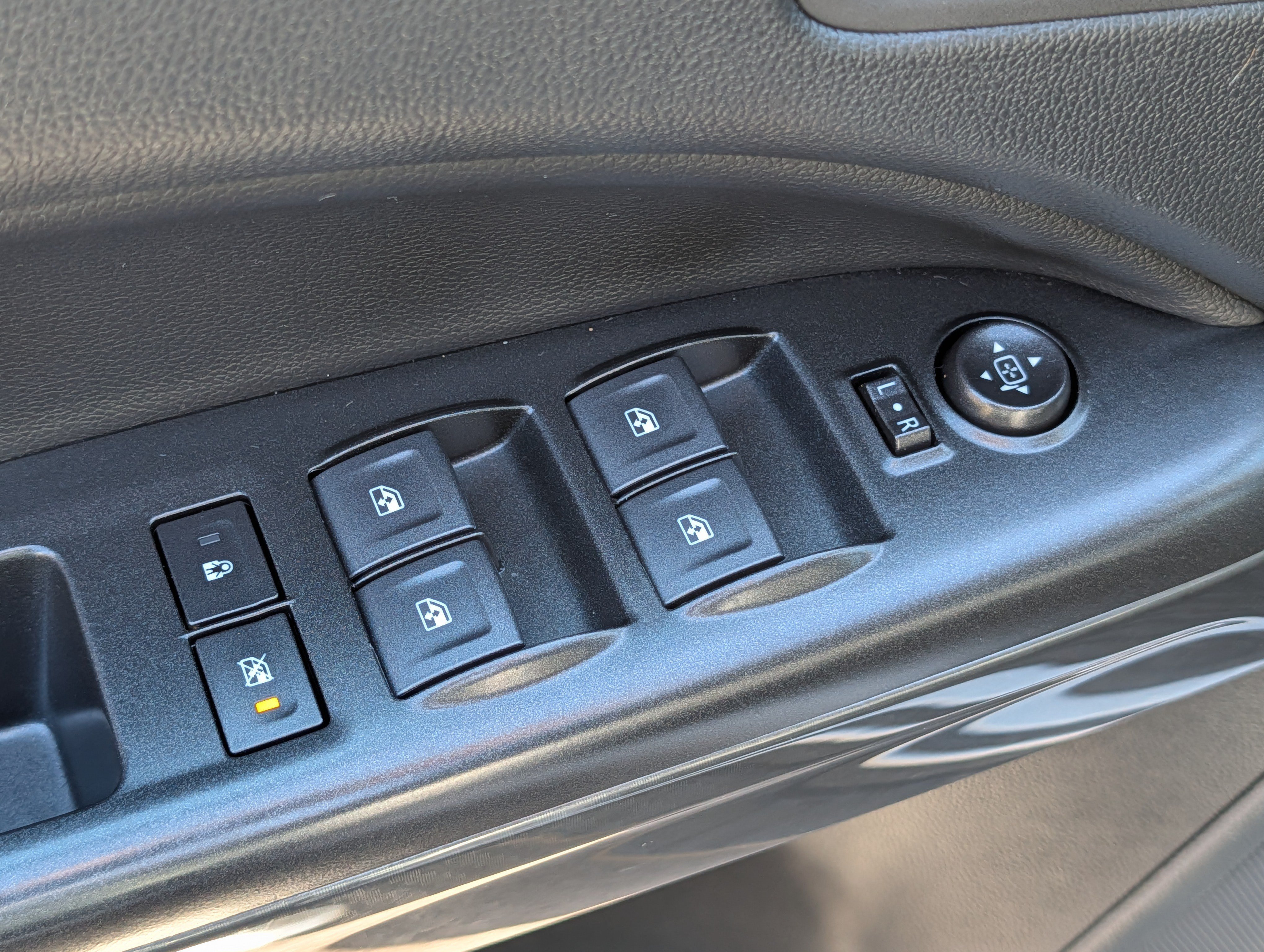 Used 2022 GMC Canyon AT4 w/ Trailering Package AWD/4WD image 18