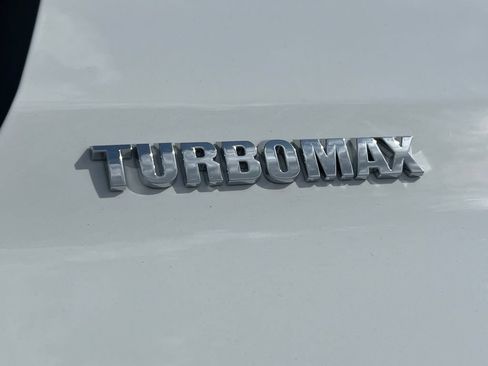 Used 2026 Chevrolet Silverado 1500 Custom RWD image 13