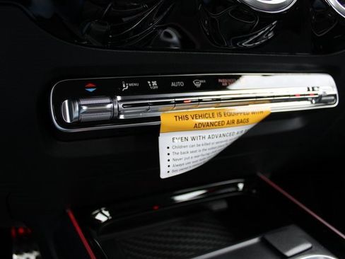 New 2024 Mercedes-Benz GLA 35 AMG 4MATIC image 7