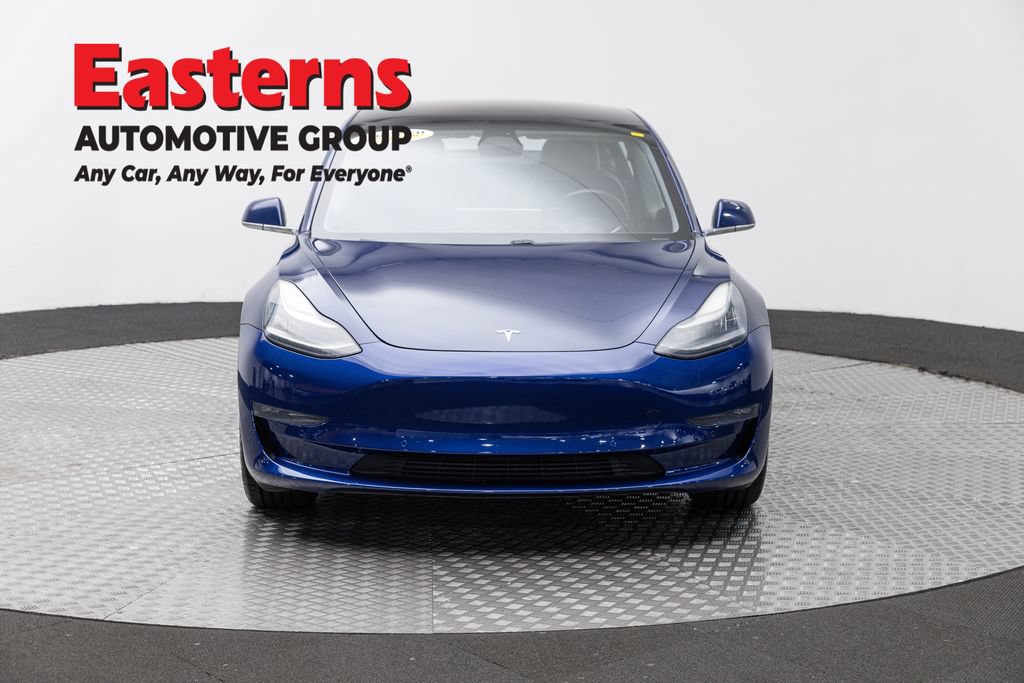 Used 2018 Tesla Model 3 Long Range RWD image 3