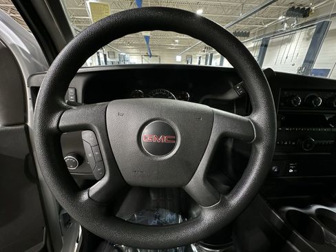 Used 2024 GMC Savana 2500 w/ Driver Convenience Package image 11