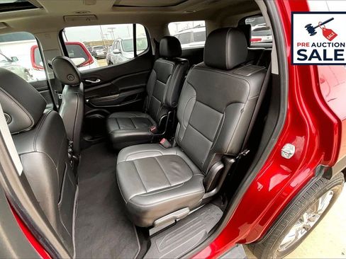 Used 2021 GMC Acadia SLT w/ Premium Package image 26