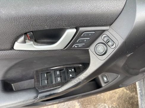 Used 2013 Acura TSX Sedan image 15