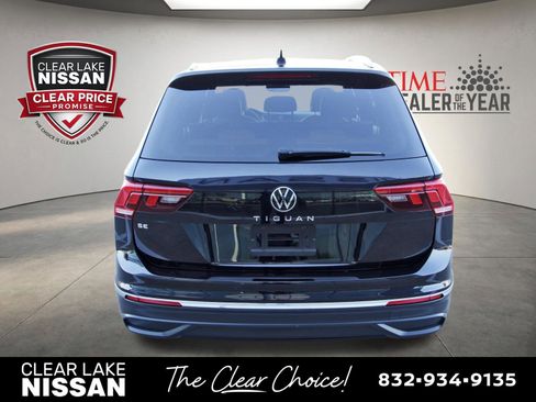 Used 2022 Volkswagen Tiguan SE FWD image 6