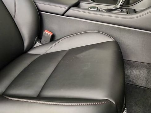 New 2026 MAZDA MAZDA3 2.5 S Sedan w/ Preferred Pkg FWD image 31