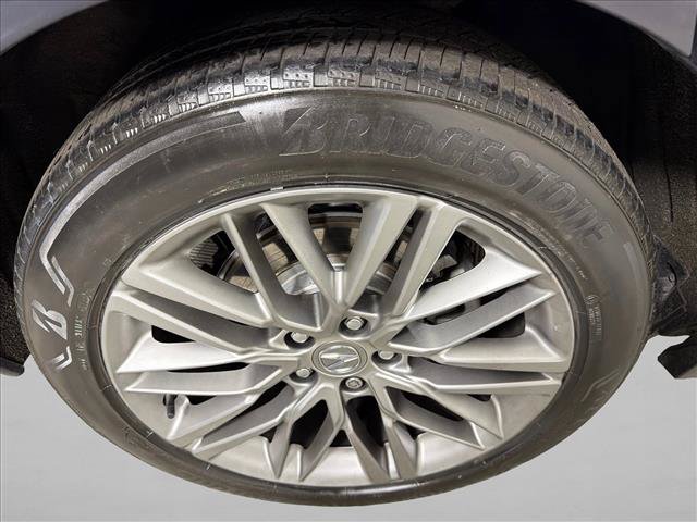Used 2023 Acura MDX w/ Advance Package AWD/4WD image 19