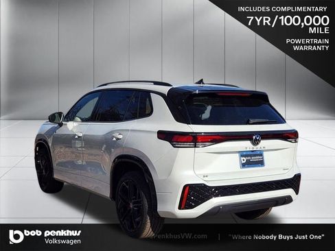 New 2026 Volkswagen Tiguan SE R-Line image 26