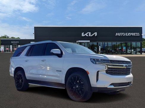 Used 2022 Chevrolet Tahoe LT w/ Luxury Package image 1