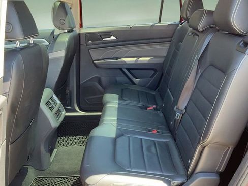 Used 2023 Volkswagen Atlas SEL Premium AWD/4WD image 14