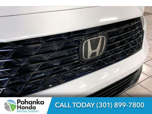 Used 2023 Honda Accord Sport image 31