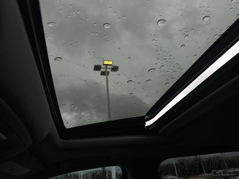 Used 2018 Chevrolet Silverado 1500 LTZ Z71 w/ LTZ Plus Package image 18