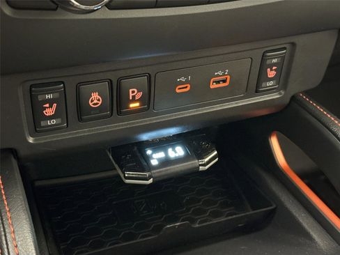 Used 2022 Nissan Frontier Pro-X image 26