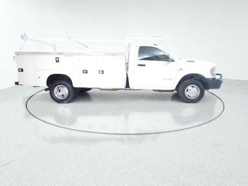 Used 2022 RAM 3500 Tradesman AWD/4WD image 14