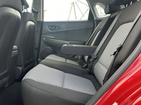 Used 2022 Hyundai Kona SE image 21