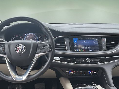 Used 2023 Buick Enclave Avenir image 14