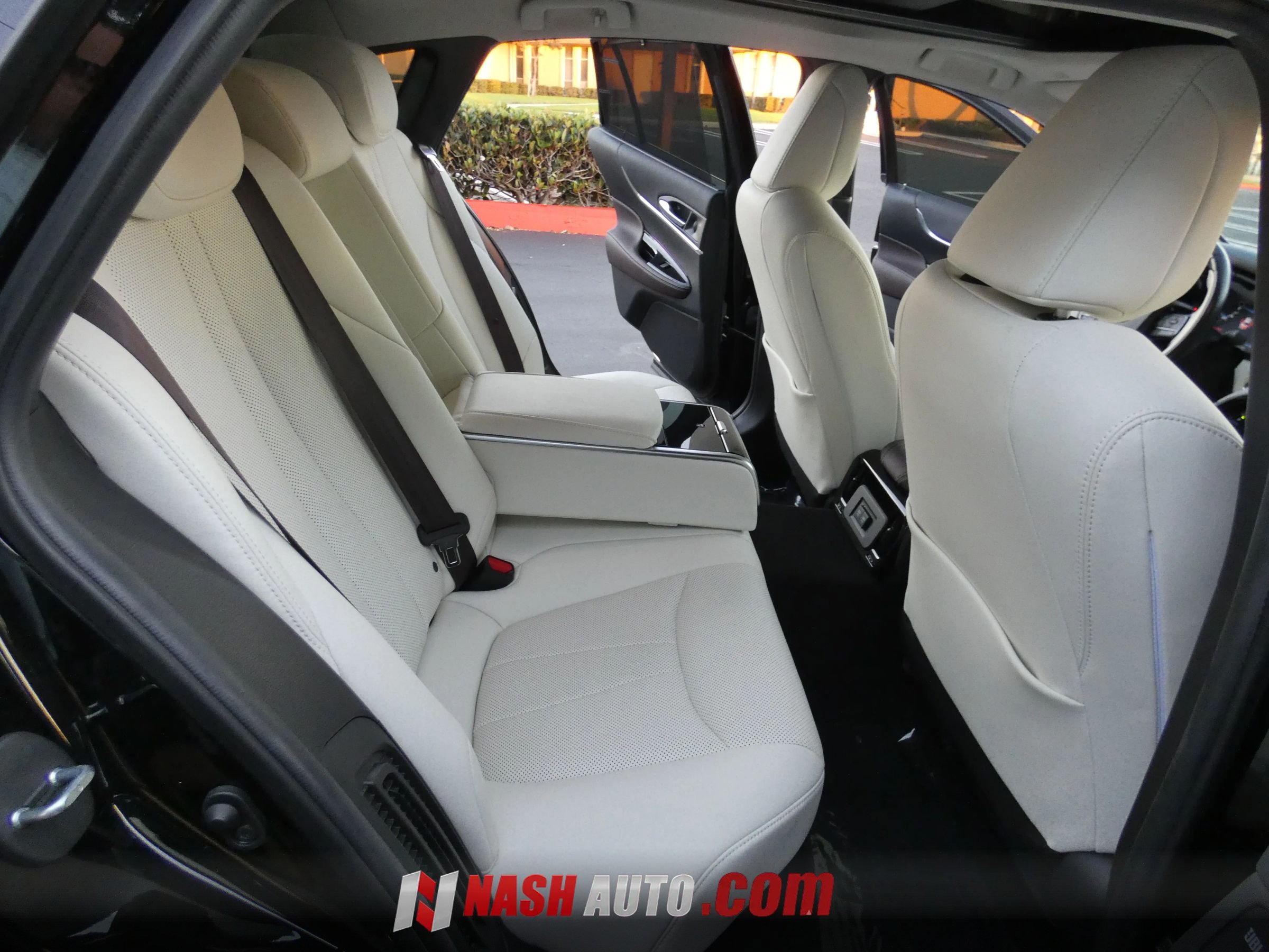 Used 2021 Toyota Mirai RWD image 34