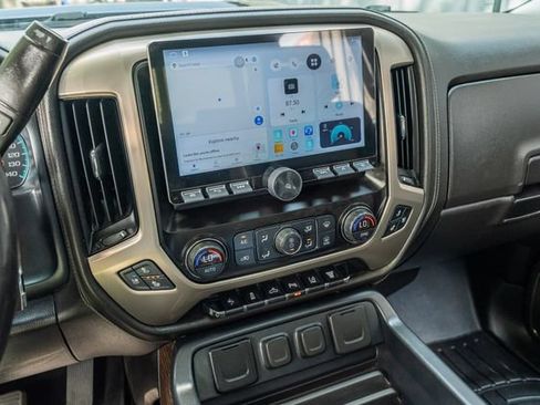 Used 2018 GMC Sierra 2500 Denali w/ Duramax Plus Package AWD/4WD image 26