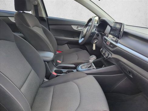 Used 2022 Kia Forte LXS image 22