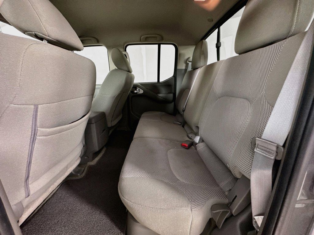 Used 2018 Nissan Frontier SV w/ Value Truck Package AWD/4WD image 27