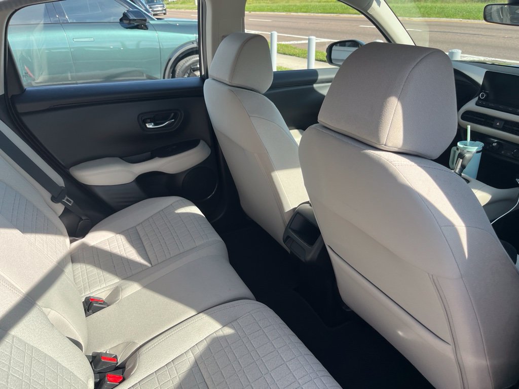 Used 2024 Honda HR-V LX image 11
