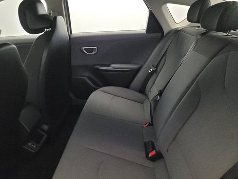 Used 2025 Kia K4 FWD image 18