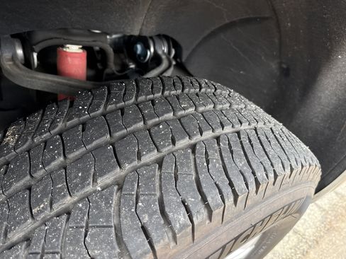 Certified 2025 Chevrolet Silverado 2500 LT w/ Safety Package image 12