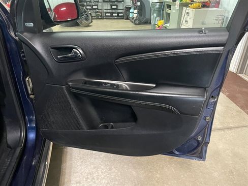 Used 2017 Dodge Journey Crossroad w/ Rear Seat Video Group AWD/4WD image 22