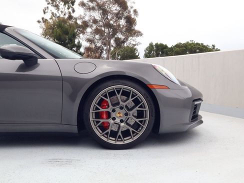 Certified 2024 Porsche 911 Carrera S RWD image 12