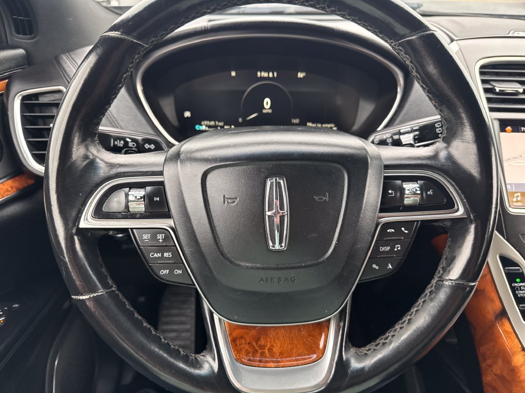 Used 2019 Lincoln Nautilus Select FWD image 9