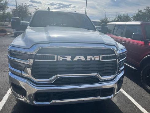 Used 2025 RAM 2500 Tradesman AWD/4WD image 12