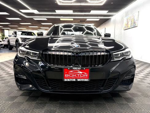 Used 2020 BMW 330i Sedan w/ M Sport Package RWD image 3
