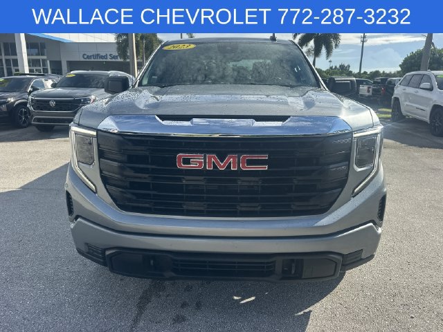 Used 2023 GMC Sierra 1500 Pro w/ Graphite Edition AWD/4WD image 2