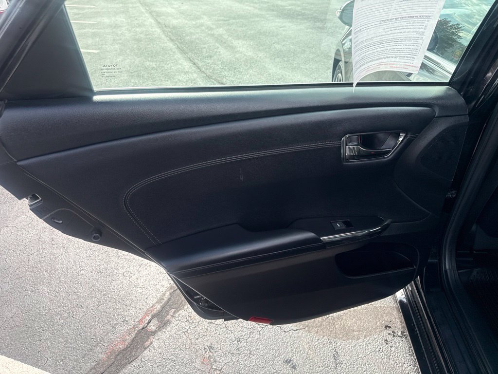Used 2018 Toyota Avalon XLE Premium w/ Carpet Mat Package FWD image 15
