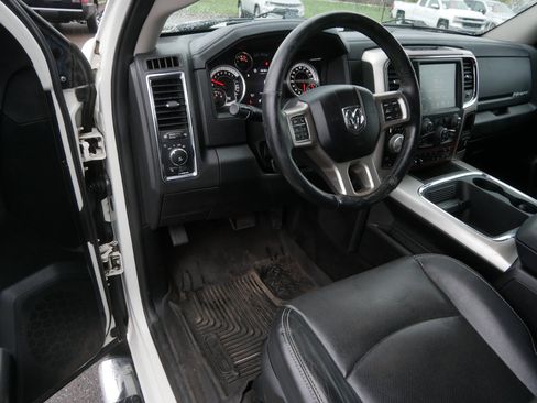 Used 2017 RAM 1500 Laramie w/ Convenience Group AWD/4WD image 20